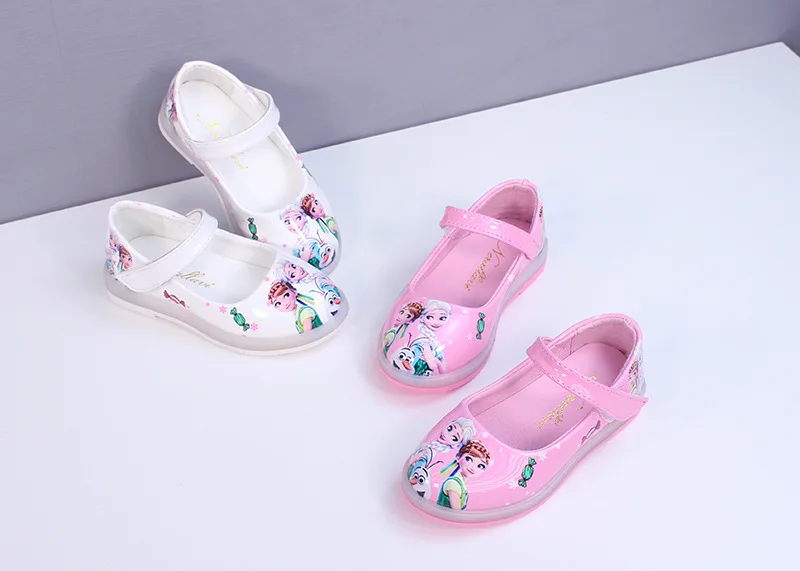 Детская обувь; модные весенние милые сандалии с дизайном «Эльза»; Chaussure Enfants; вечерние туфли Эльзы на плоской подошве; модельные туфли для маленьких девочек