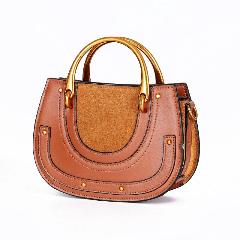 

The Korean version of the retro popular design of the net red hook wrap the leather semi-circular saddle wrap lady