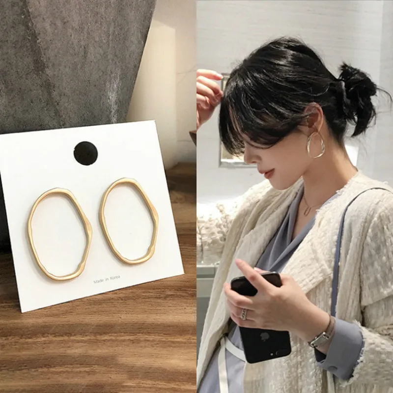 

2019 New Arrival Metal Classic Geometric Women Dangle Earrings Korean Simple Earrings Female Jewelry Elegant Earrings