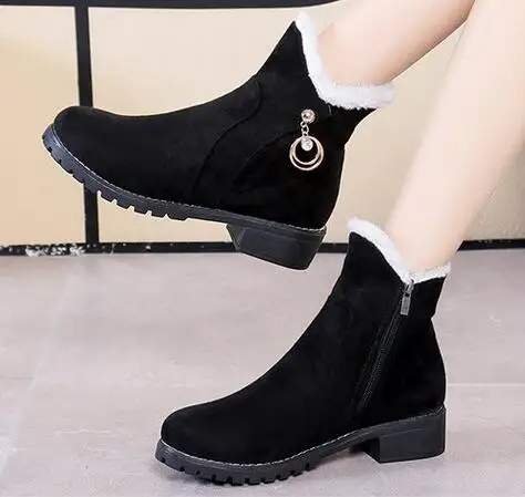 Черный chic rhinestone metal pendant snow boots nubuck flock plush warm round toe non-slip martin booties thicken chunky side zip boots - Цвет: Черный