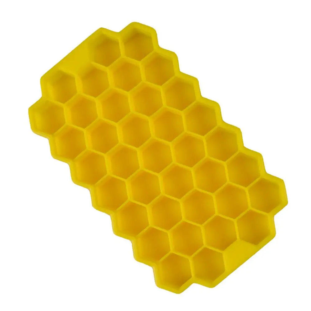 Bright yellow TPFOCUS 37-Grid Food Grade Silicone Ice Cube Mold with Cover Honeycomb Ice Tray DIY Creative Small Ice Cube Mold Kitchen Tools - Цвет: Bright yellow