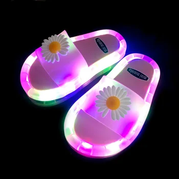 

2020 Hot Sale Light Up Sandals for Kids LED Luminous Slide Sandals Non-Slip Summer Beach Water Shoes For Boys Girls House Slides