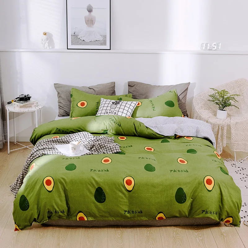 High Quality Polyester Bedding Sets Skin-Friendly 4pcs Home Textile Bedding Sets Quilts Duvet Cover Flat Sheets Pillowcases