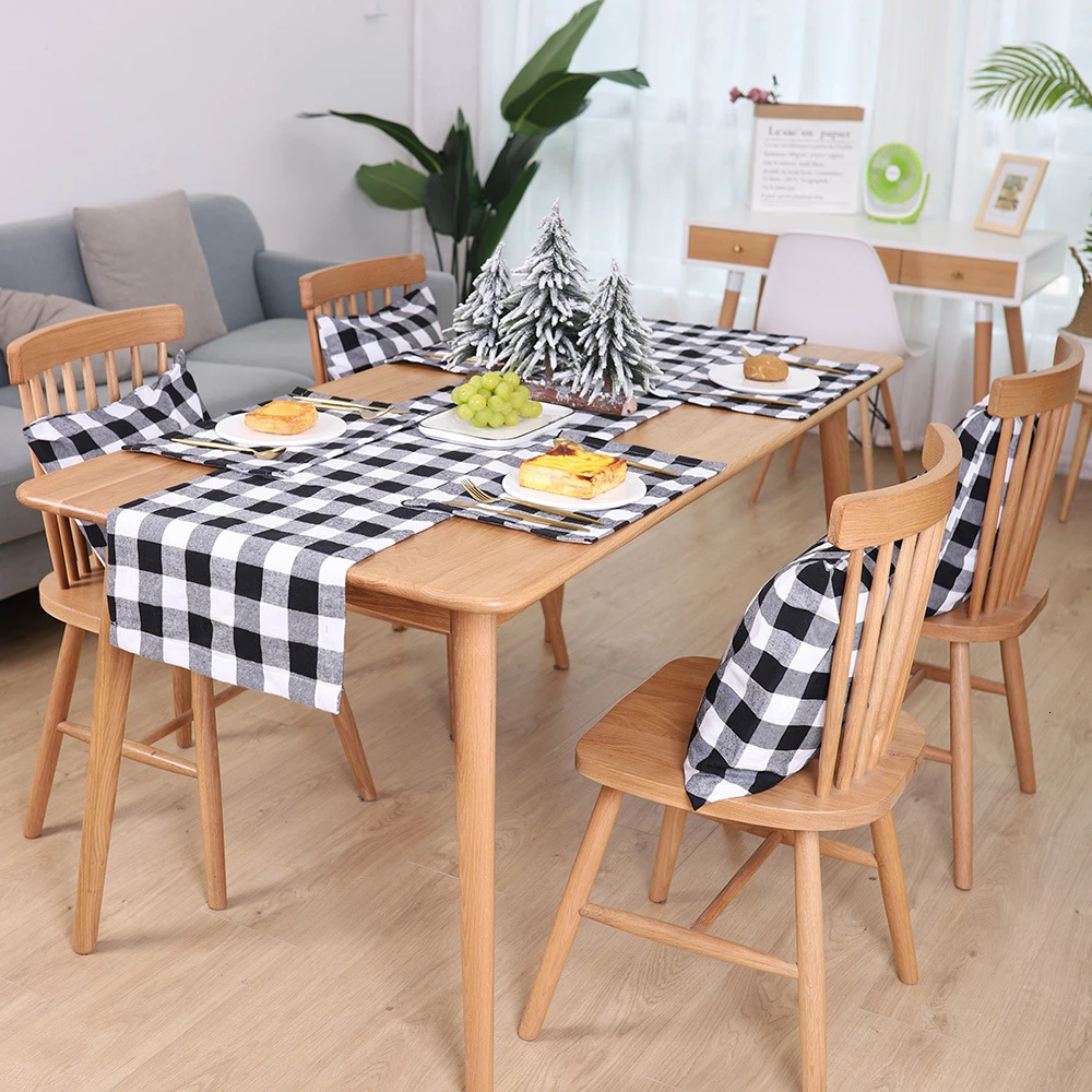 

2020 New Year's Table Flag Decoration Christmas Plaid Fabric Decoration Table Christmas Party Table Decoration 180*38cm