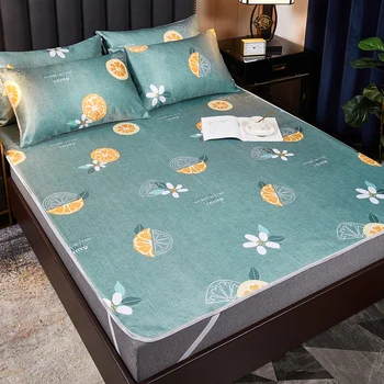 

Summer Mat Can Be washed, Folded, Machine washed, Easy To Clean, waterproof Bed Mat