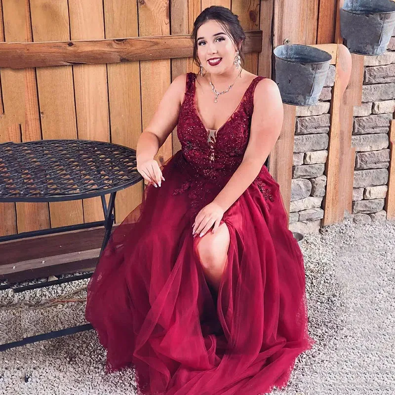

Sexy Plus size Evening Dress Long V Neck Appliqued Sequins Backless Long Party Prom Dress Women Party Formal Gowns