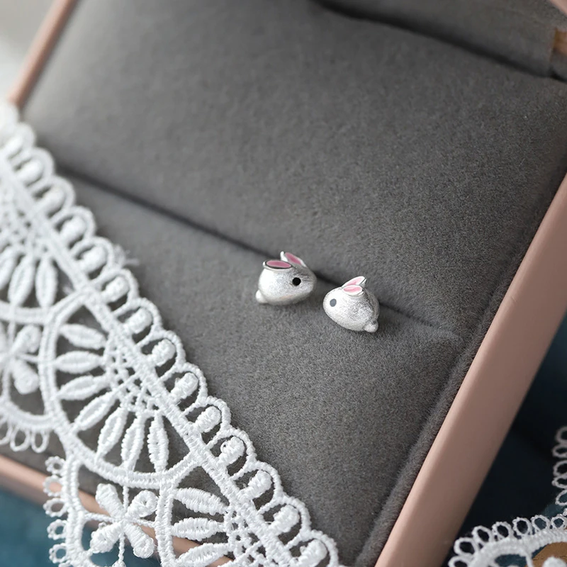 S925 Sterling Silver Simple Bunny Earrings for Women Girl Sweet Cute Rabbit Stud Earrings Student Party Jewelry Gift