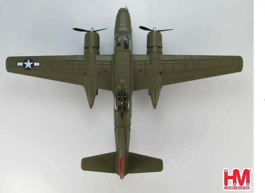 Хобби мастер Япония A-26B захватчик 44-34374 1/72 литье под давлением модель самолета