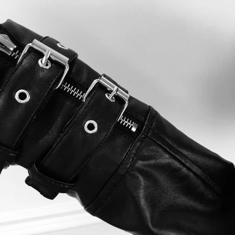 conew_8648632430_1109512288