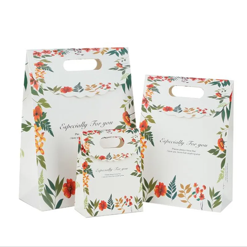 10pcs Thick Quality Flamingo Christmas Paper Box Gift Bag Leaves Portable Gift Packing Bag Birthday Party Favor Stand Bags
