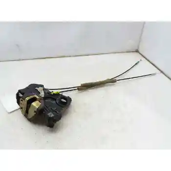 

072704 LOCK RIGHT FRONT DOOR TOYOTA COROLLA (E12)