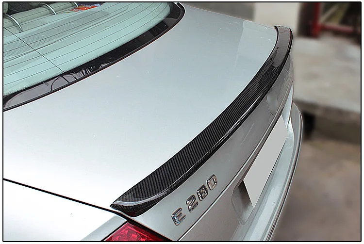 Спойлер из углеволокна для Mercedes E Class W211 2003-2009