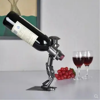 

Creative Bar Wine rack Decoration Table Iron Waiter Chef Restaurant Decoration Cup Holder Metal Crafts AP5081355