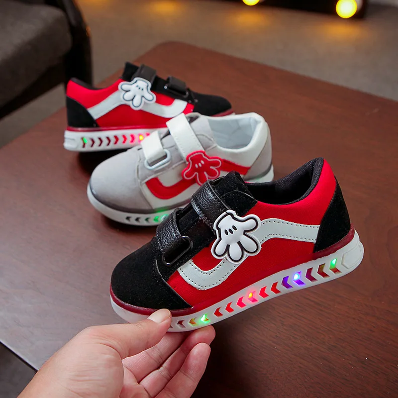 

New 2020 cartoon finger LED shoes kids Cute Soft baby girls boys sneakers Lovely Hook&Loop high quality children shoes