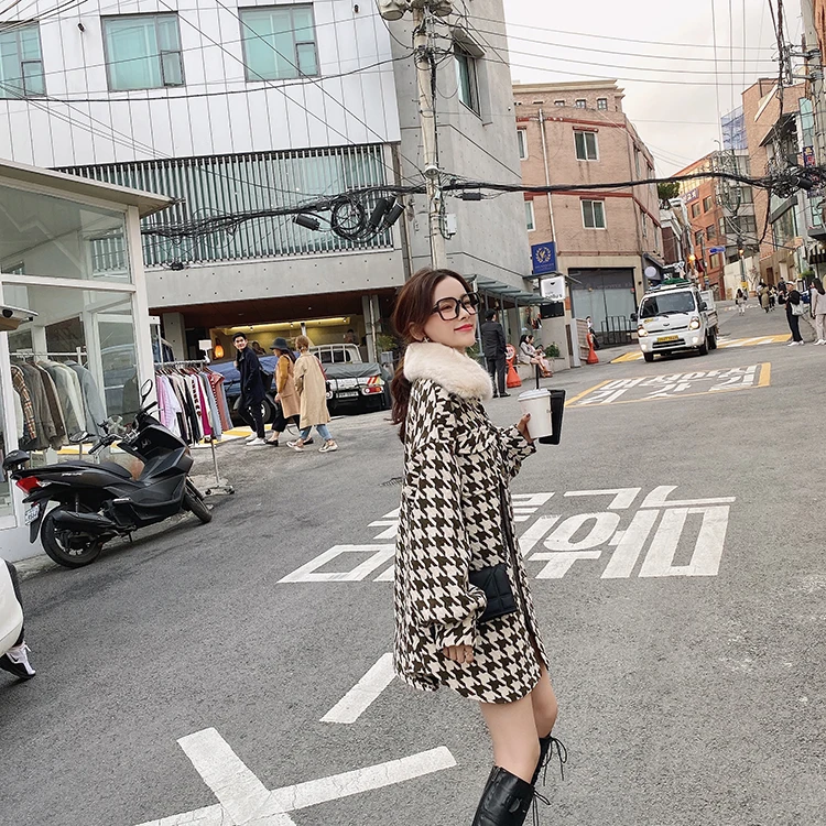 MISHOW зимнее женское Новое корейское Стильное элегантное шерстяное пальто с отворотом женская верхняя одежда с меховым воротником средней длины MX19D9714