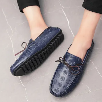

Embossing Trend Joker Personality Doug Shoe Male Autumn Four Seasons Male Shoe Drive Leisure Time Leather Shoes Dawdler