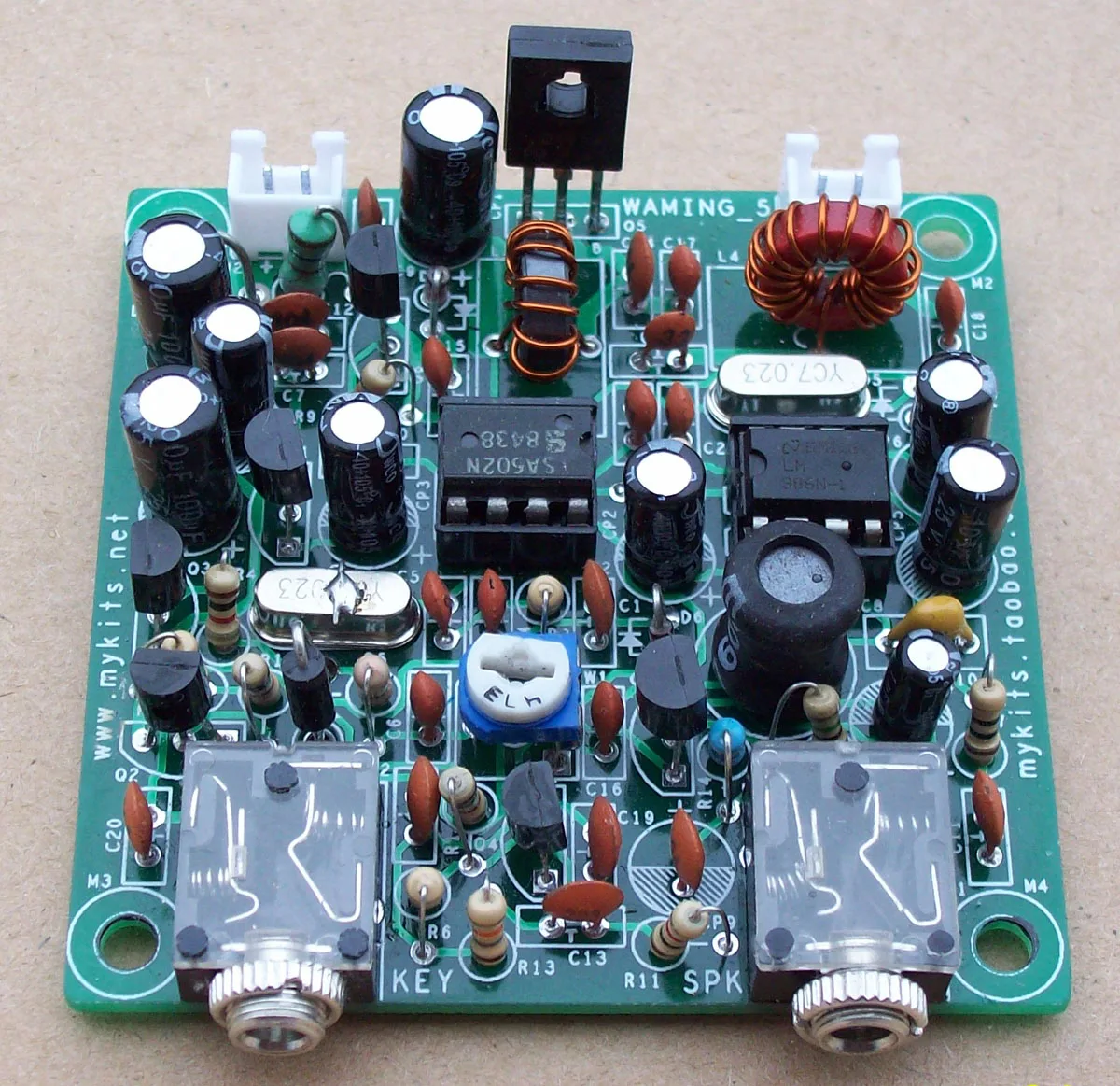 

Frog Sound 1.8W Transceiver CW Telegraph Shortwave Radio Radio 7.023 Morse Code Transmit
