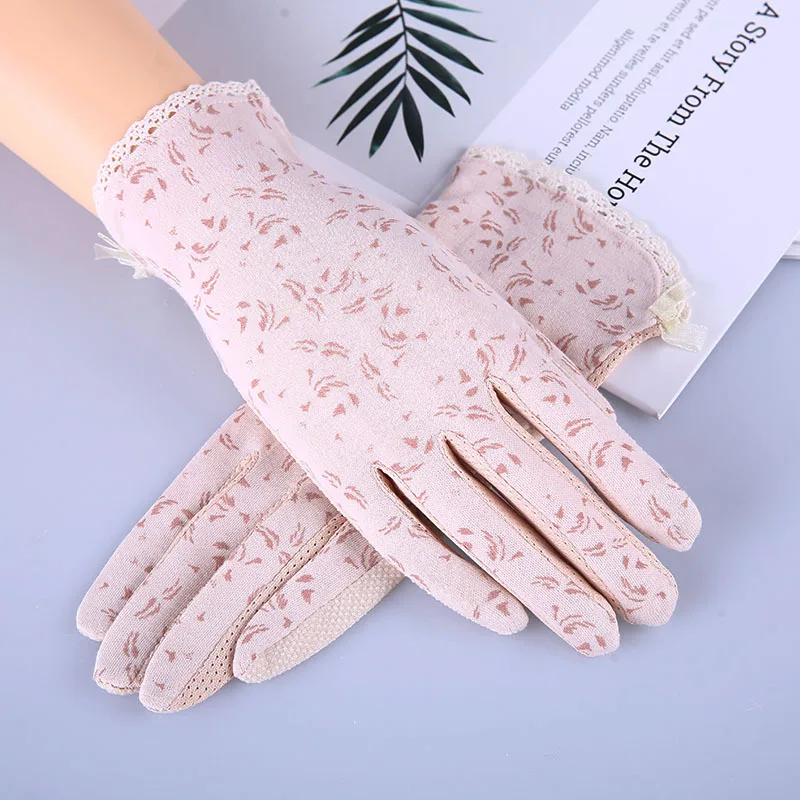 Новые женские кружевные перчатки с защитой от солнца на осень и весну, женские тянущиеся перчатки с сенсорным экраном с защитой от ультрафиолета, противоскользящие перчатки для вождения, дышащие перчатки - Цвет: Бежевый