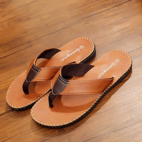 Коричневый PU Leather Slippers Beach Flip Flops Breathable Fashion Flip-Flops For Men Summer Shoes Causal Sandals Skid Resistance Indoor M - Цвет: Коричневый
