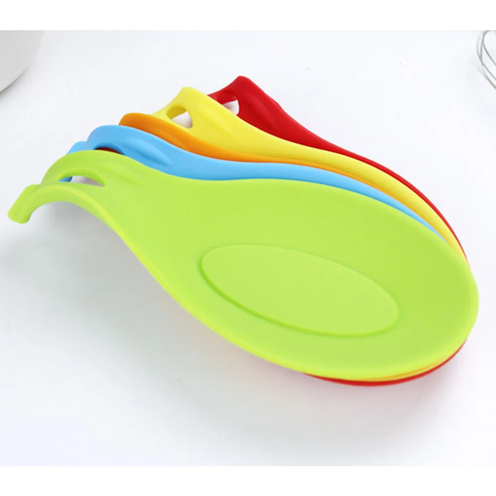 AttractiveSilicone ложка изоляционный мат столовых выпить стакан подстаканник поднос Еда из пищевого силикона ложка площадку Цвет Перевозка груза падения