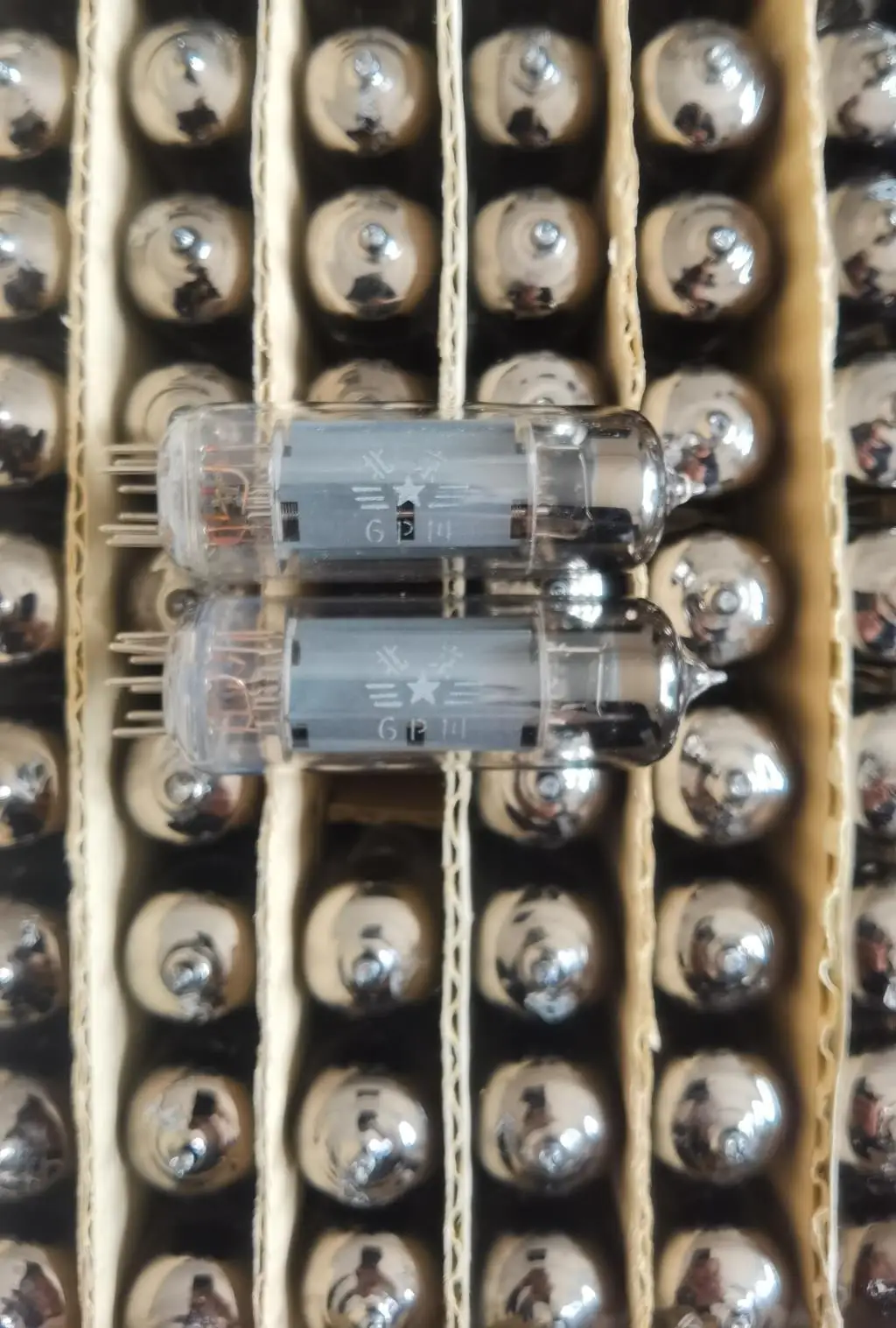 

6p14 New electronic tube 6P14/EL84/6BQ5/6n14n