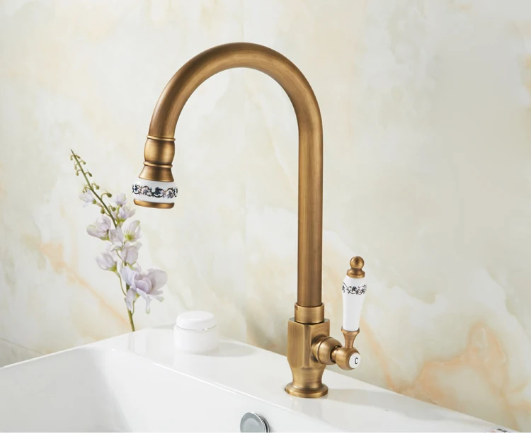 Single Cold Faucet Antique Brushed Brass Tap Basin Sink Faucet 360 Swivel Kitchen Water Crane