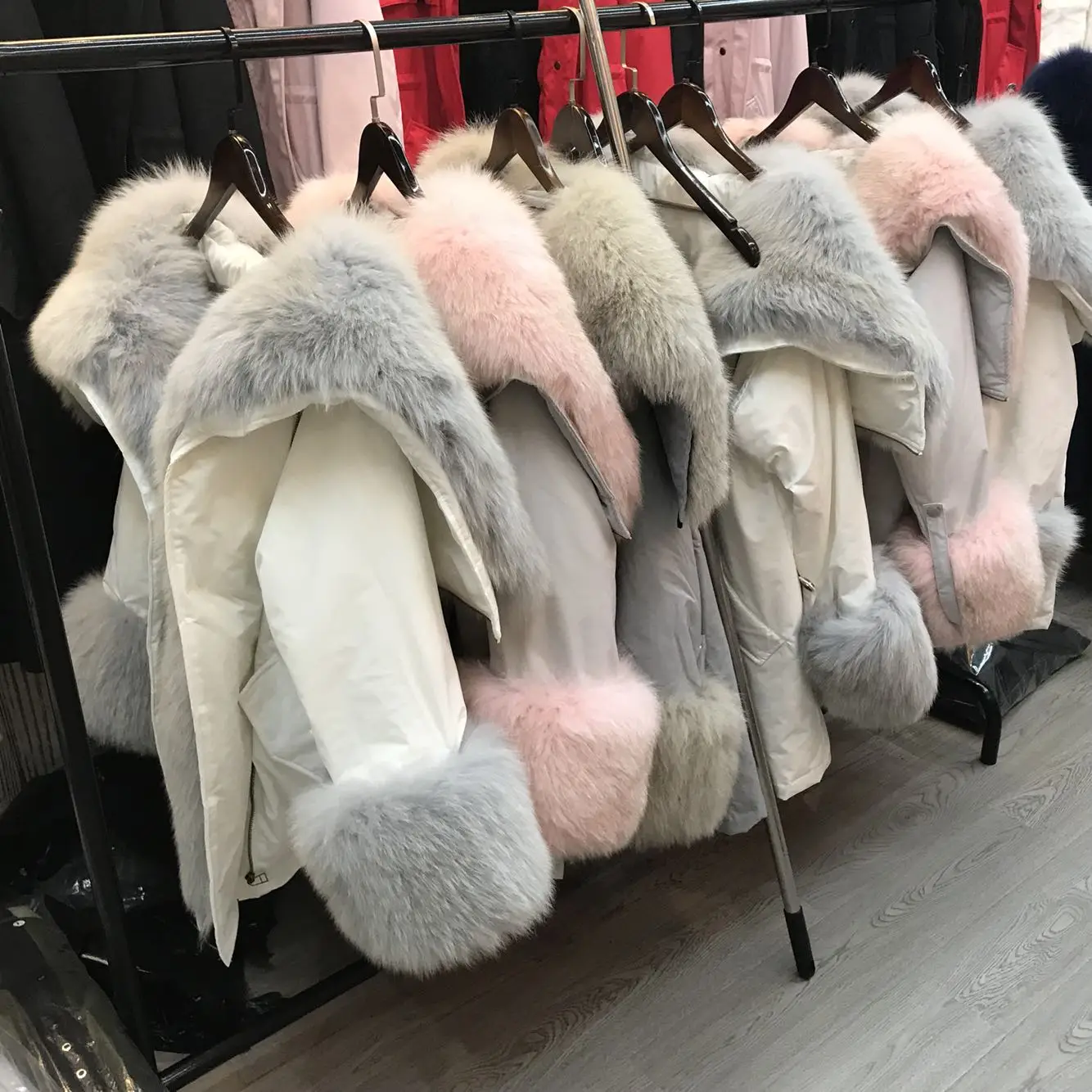 Long Warm Luxury Real Fox Fur Liner Duck Down Coat Warm Windproof Thickened Down Coat Winter Fashion Female Outwear Jacket