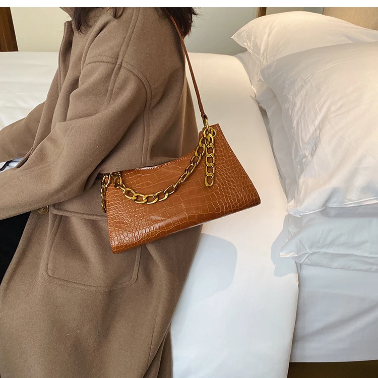 Casual Alligator Chain Handbags Women Crocodile Pattern Shoulder Bags Women PU Leather Underarm Package Female Purse Clutch Hot