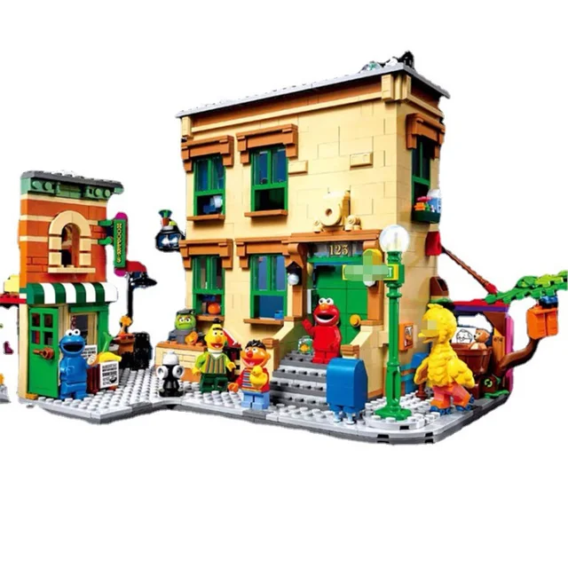 1367PCS Creative cartoon streetscape series Sesame Street building model toy 99908 children bricks toys birthday gift