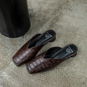 

MLJUESE 2020 women slippers Soft Cow leather Rome style summer square toe brown color checkered sandals party dress wedding