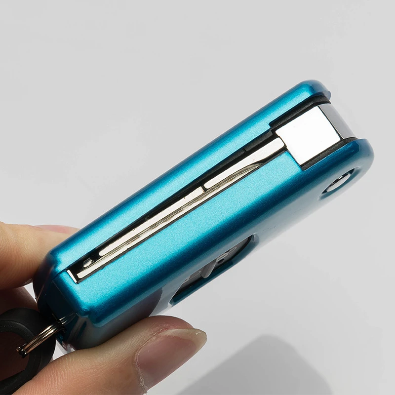 12612502597_836636675