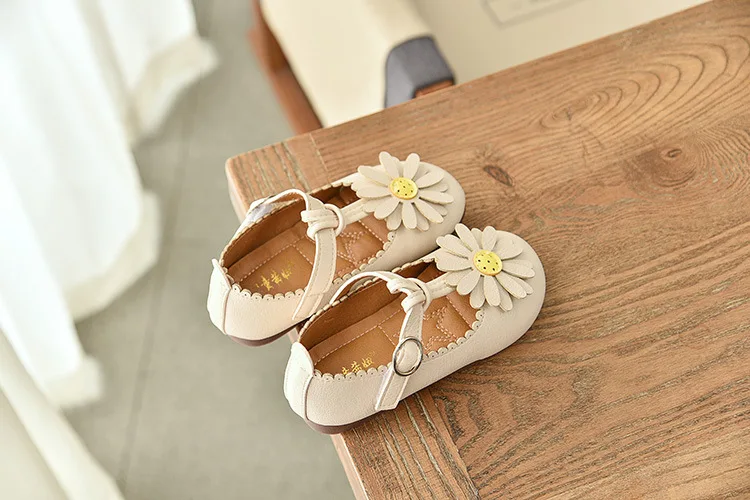 Spring Autumn baby girls shoes Kids shoes Girls children Flowers Princess Shoes Little girl soft sole Single Shoes 1-8years Old