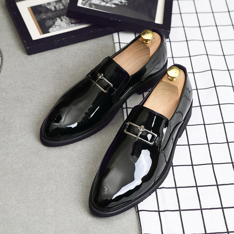 

men's fashion wedding party dresses bright patent leather shoes slip on lazy driving oxfords shoe pointed toe loafers chaussure