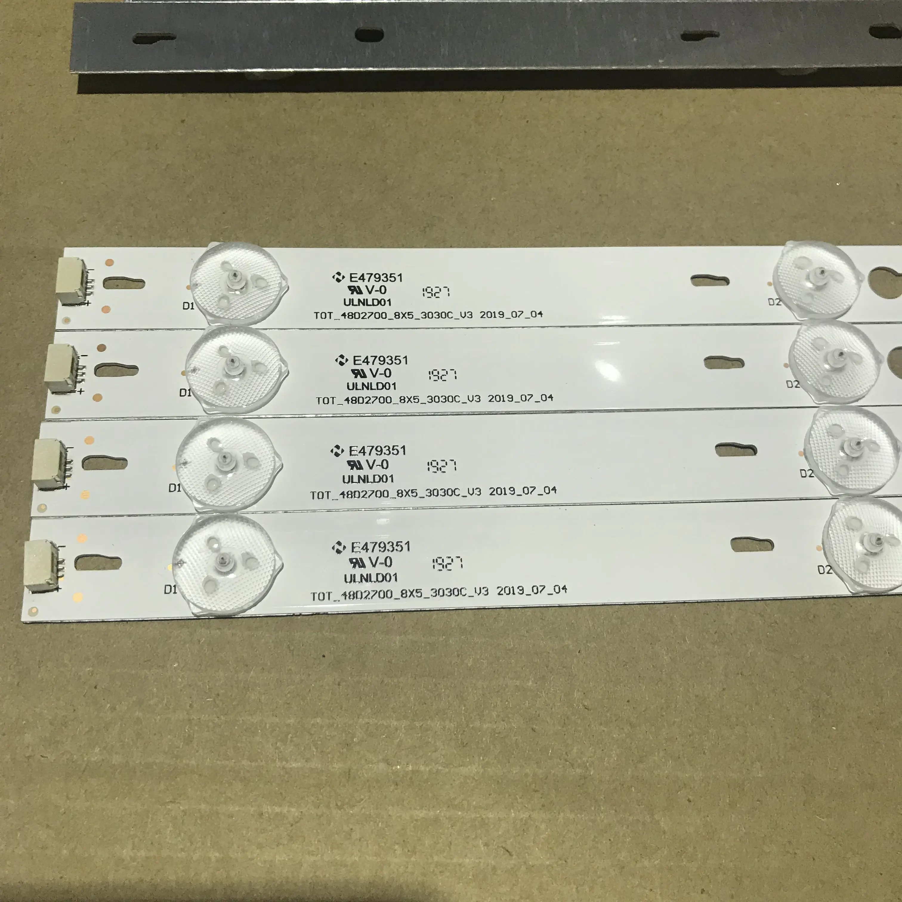 Полоски для TCL48: D48A710, D48A810, B48A538, B48A558U B48A828, B48A838U, B48A858U, L48F1620, L48F1620F, L48F3800A, L48E5000-3D, L48F3308B