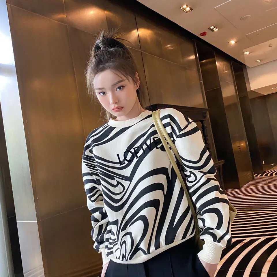 

Зебра для женщин прилив ins из вельвета; Сезон зима Круглый воротник пуловер топ свободного кроя