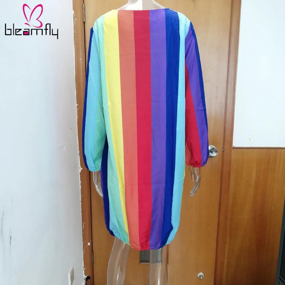 Осеннее женское платье в радужную полоску горошек с длинным рукавом фонарь