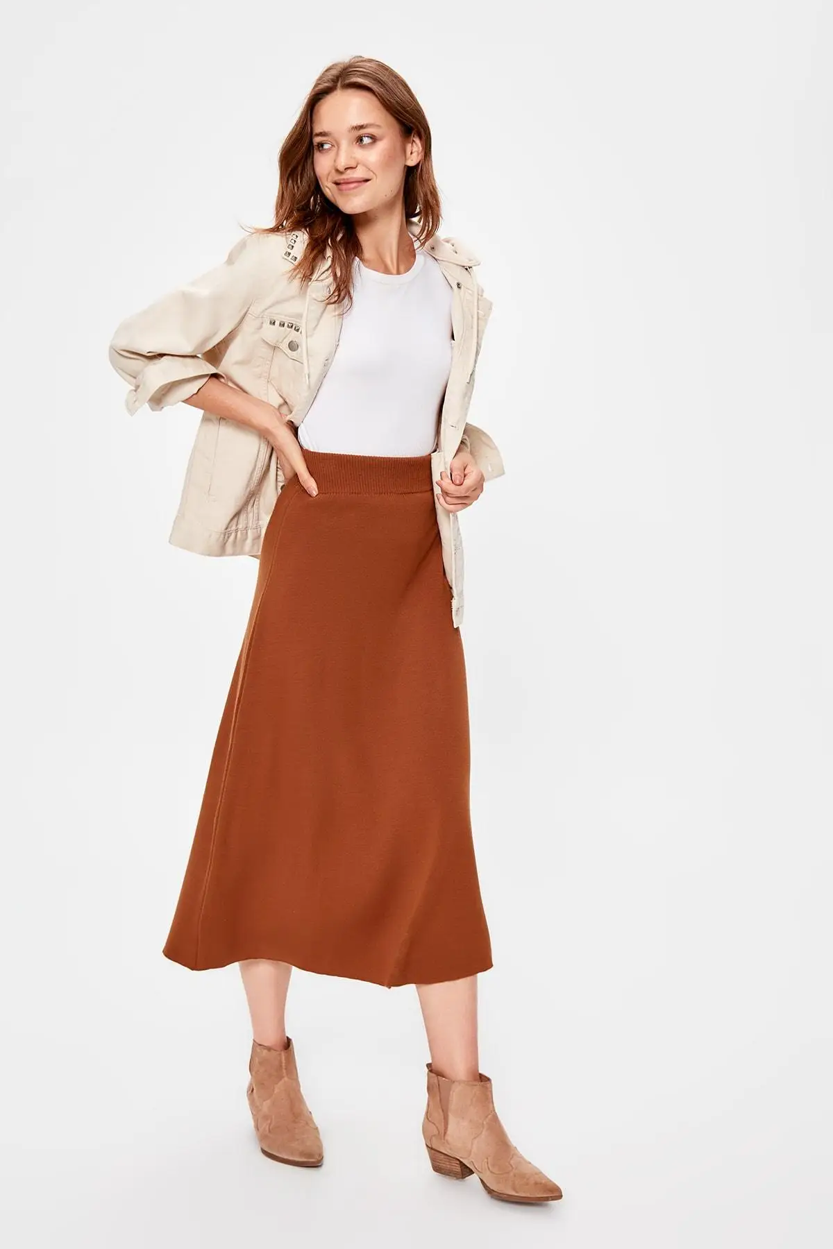 Trendyol свитер с верблюдом юбка TWOAW20ET0307