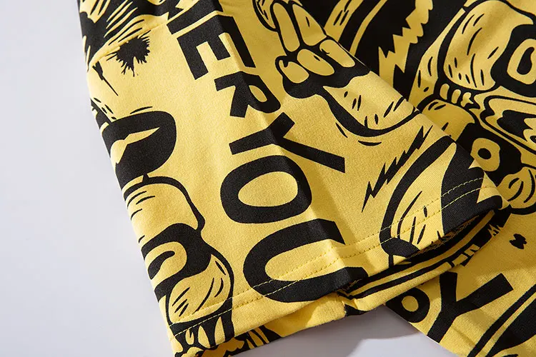 Skull Graffiti Print Tshirts 5