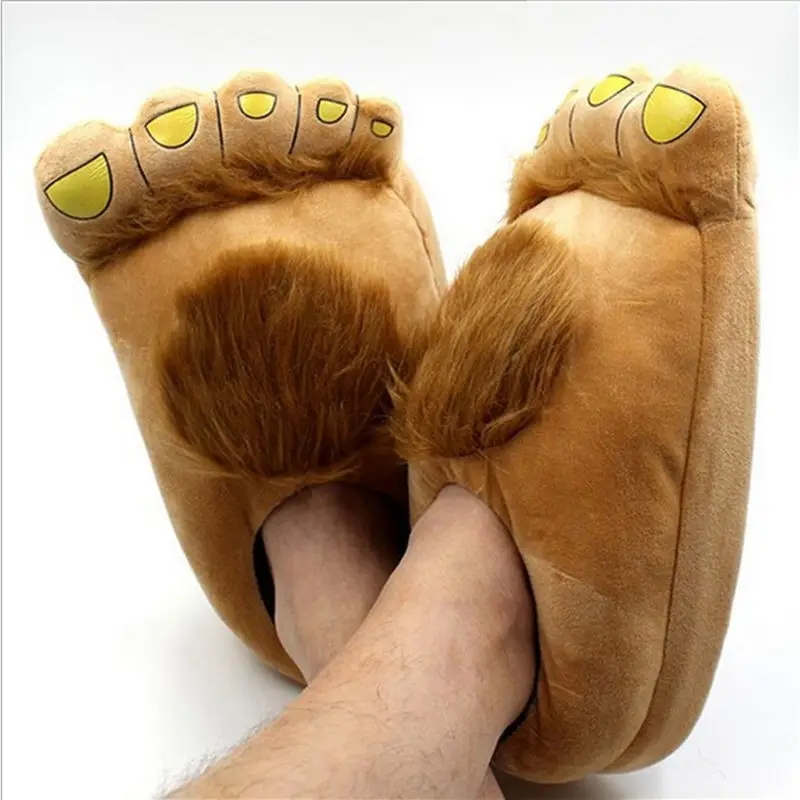 House Slippers medium	 Unisex Chunky Bigfoot Shoes Women Bear Paw Slippers Couples Male Slipper Home Indoor Furry Slides High-quality designer Fashion Women's Flat Shoes 