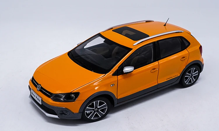 Высокая тщательная 1:18 VW 2012 2013 POLOGTI сплав модель автомобиля статические металлические модельные автомобили оригинальная коробка для подарков коллекция