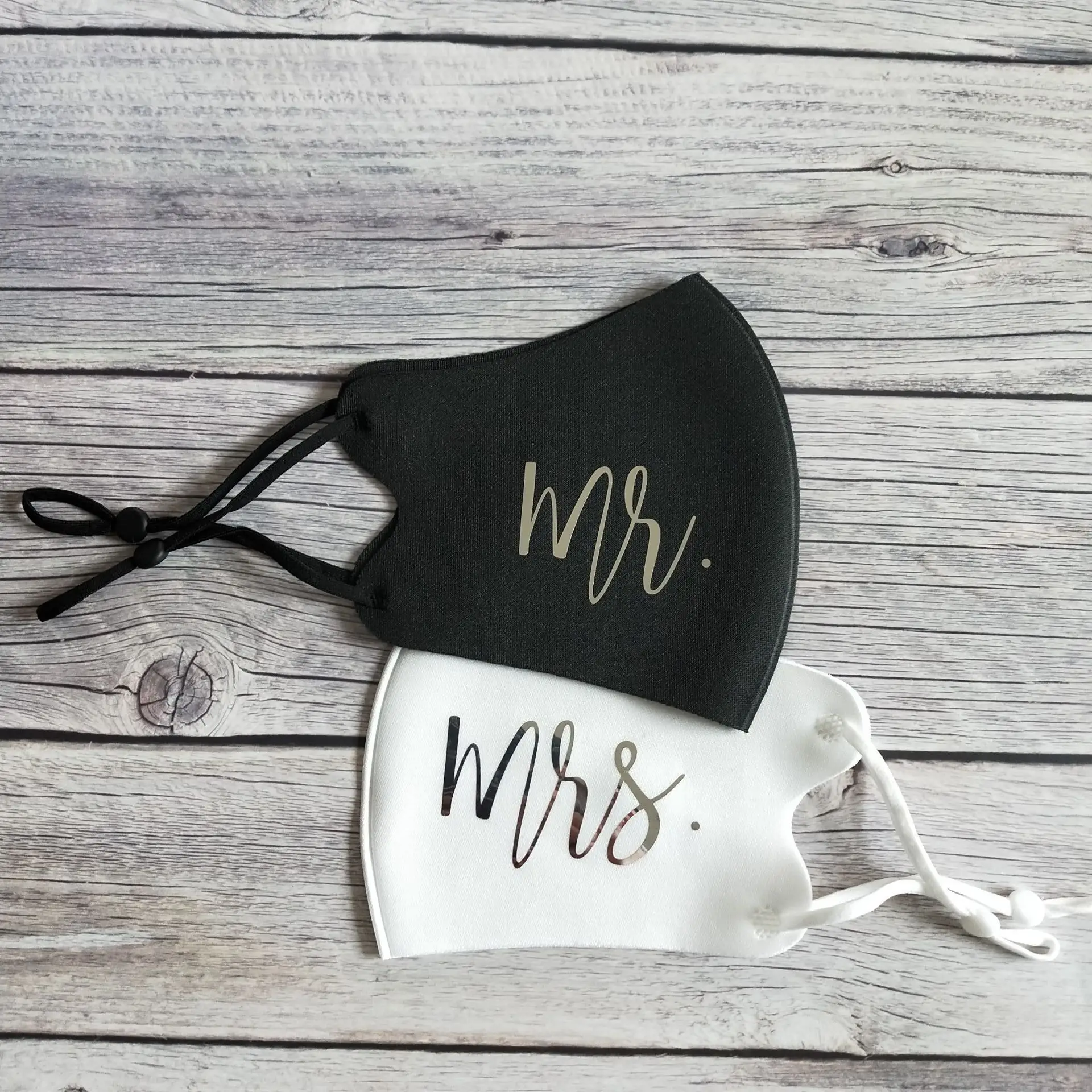 Рисунок 4 - Зеркало Золото Mr Mrs Свадебные