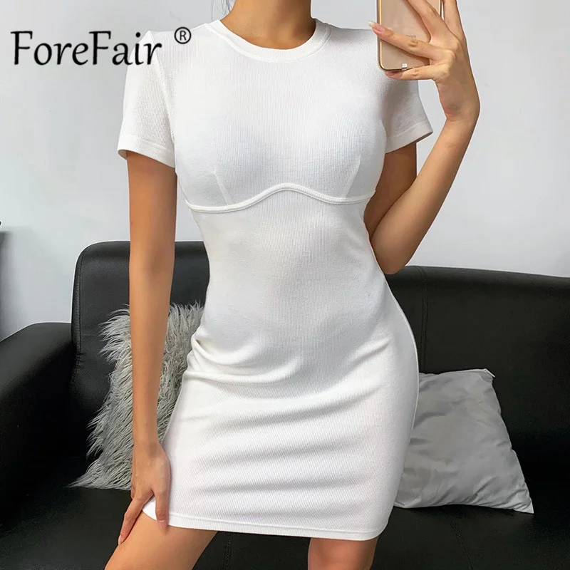 Женское платье с круглым вырезом Forefair белое повседневное облегающее в рубчик
