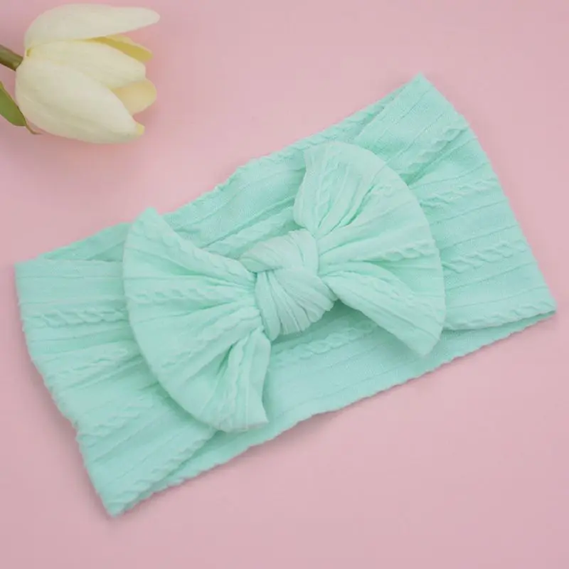 10827645217_1724052294