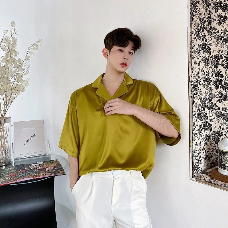 Men Satin-style Fabric Short Sleeve Casual Pullover Shirts Male Japan Korea Streetwear Vintage Fashion Loose Shirts Men Satin-style Fabric Short Sleeve Casual Pullover Shirts Male Japan Korea Streetwear Vintage Fashion Loose Shirts