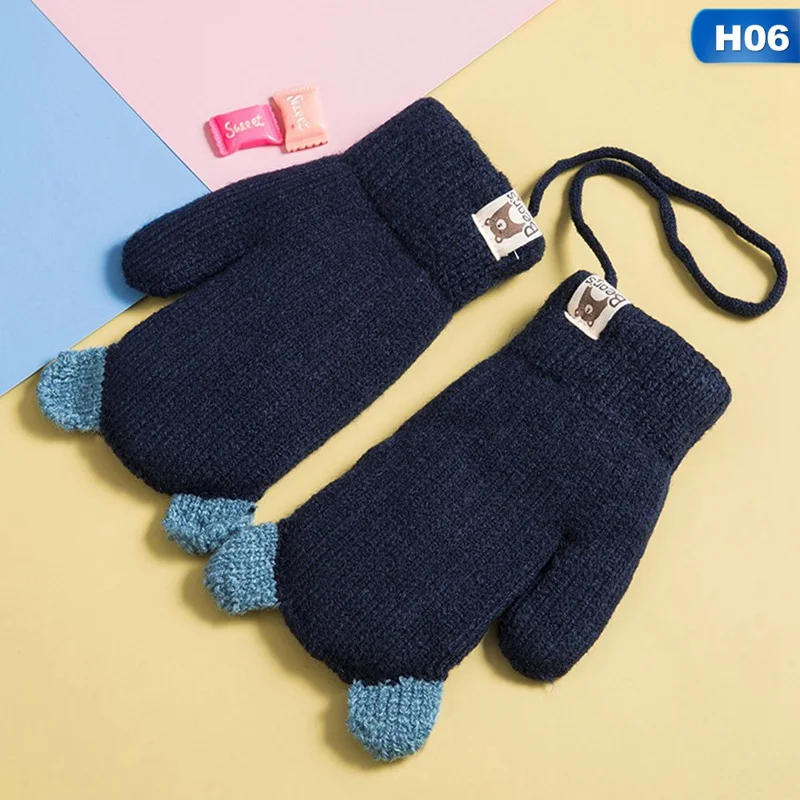 H06 1 пара милых детских перчаток с рисунками из мультфильмов, зимние бархатные плотные теплые перчатки для мальчиков и девочек, шерстяные вязаные детские варежки на палец - Цвет: H06