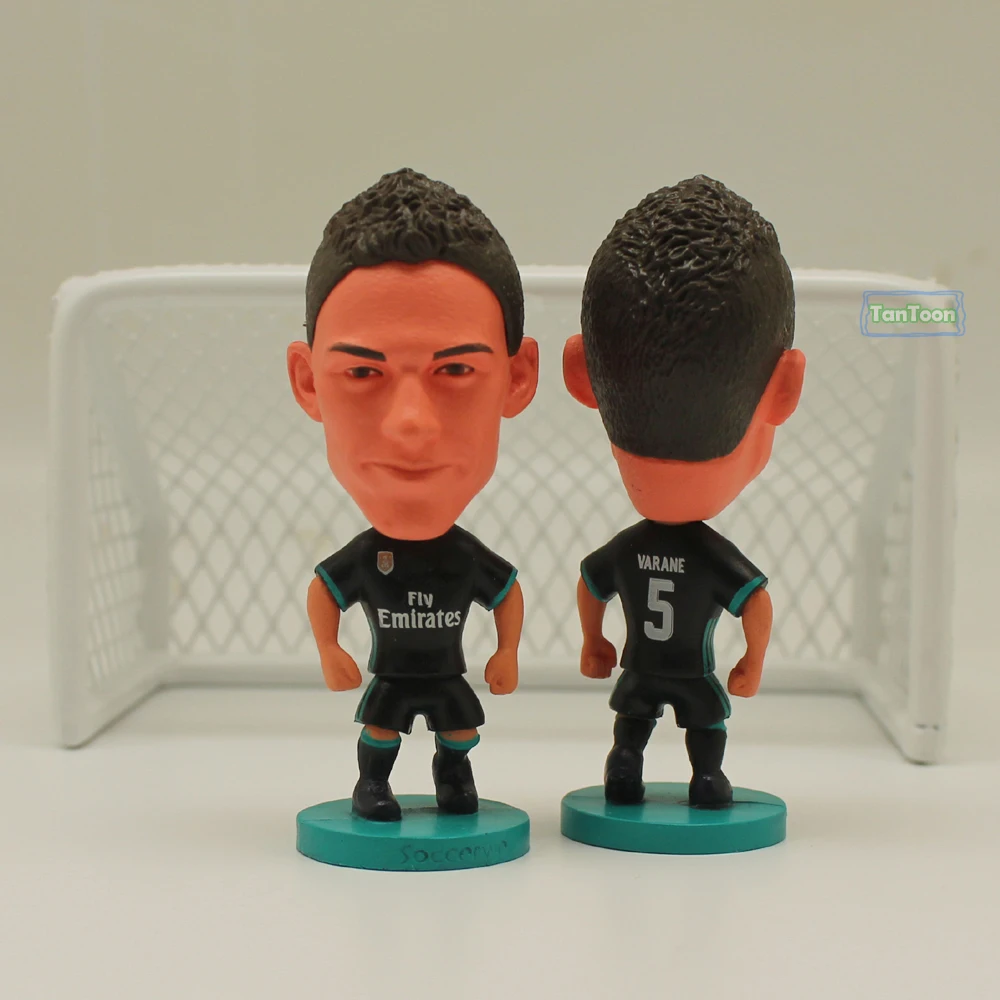 

Dolls VARANE Away Black 2.5inch Resin Figurine