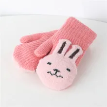 Теплые зимние вязаные Мультяшные перчатки для малышей для девочек и мальчиков, зимние вязаные Мультяшные Лоскутные теплые варежки, перчатки с ремешком