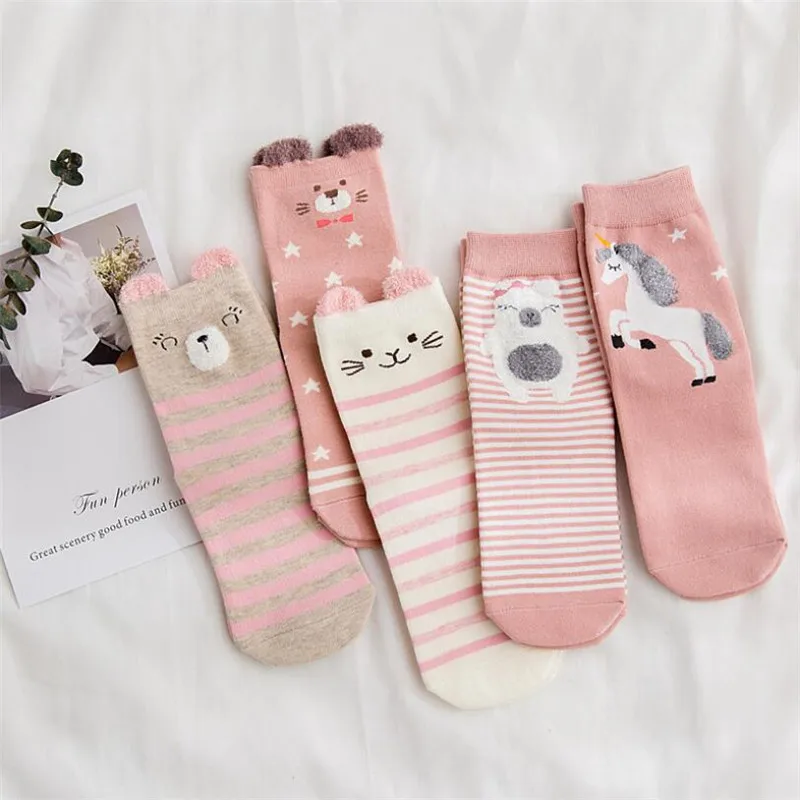 Высокое качество, носки с героями мультфильмов для женщин, 5 пар/упак., Осень-зима, цветные милые хлопковые носки для женщин и женщин, смешные короткие носки