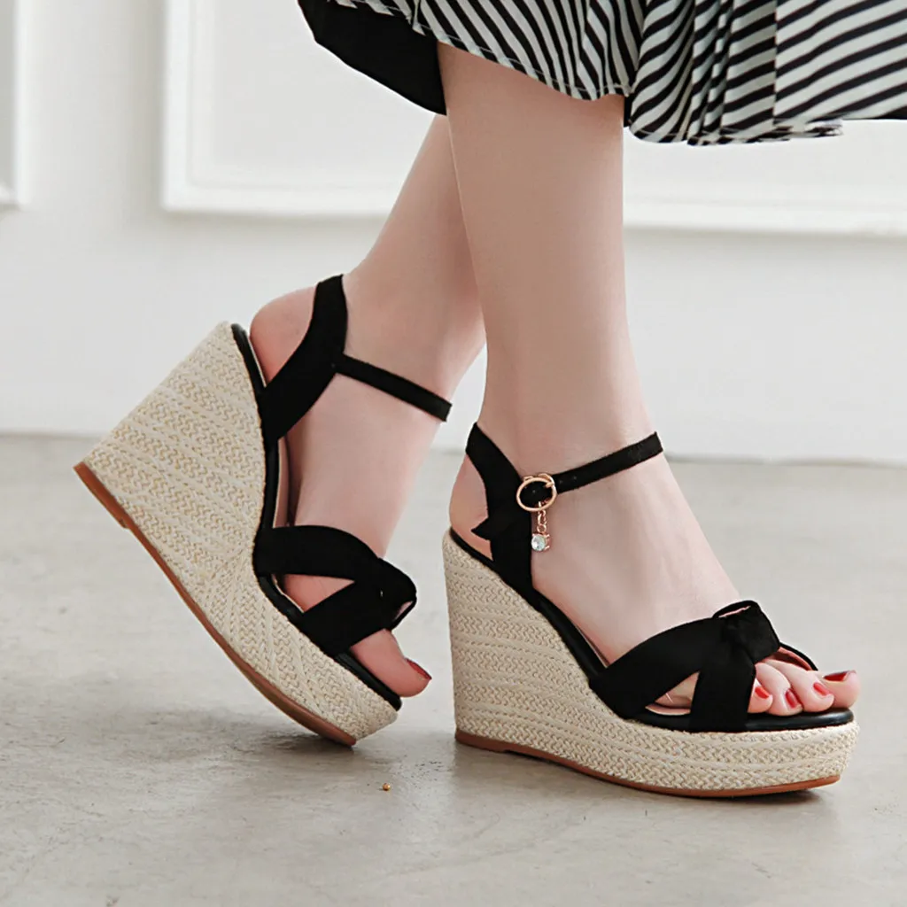 

Retro Weave Platforms Sandals Women Summer Beach Casual Rome Shoes Female High Heel Wedges Flock Sandal Buckle Sexy Sandalias