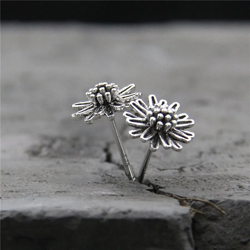 Серьги Fyla Mode из серебра 925 пробы Винтажные серьги тайского с ромашками ручная